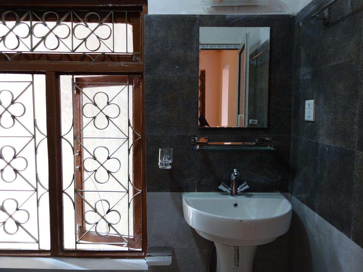 Bodhi Apartment Hotel Baudhatinchule Luaran gambar